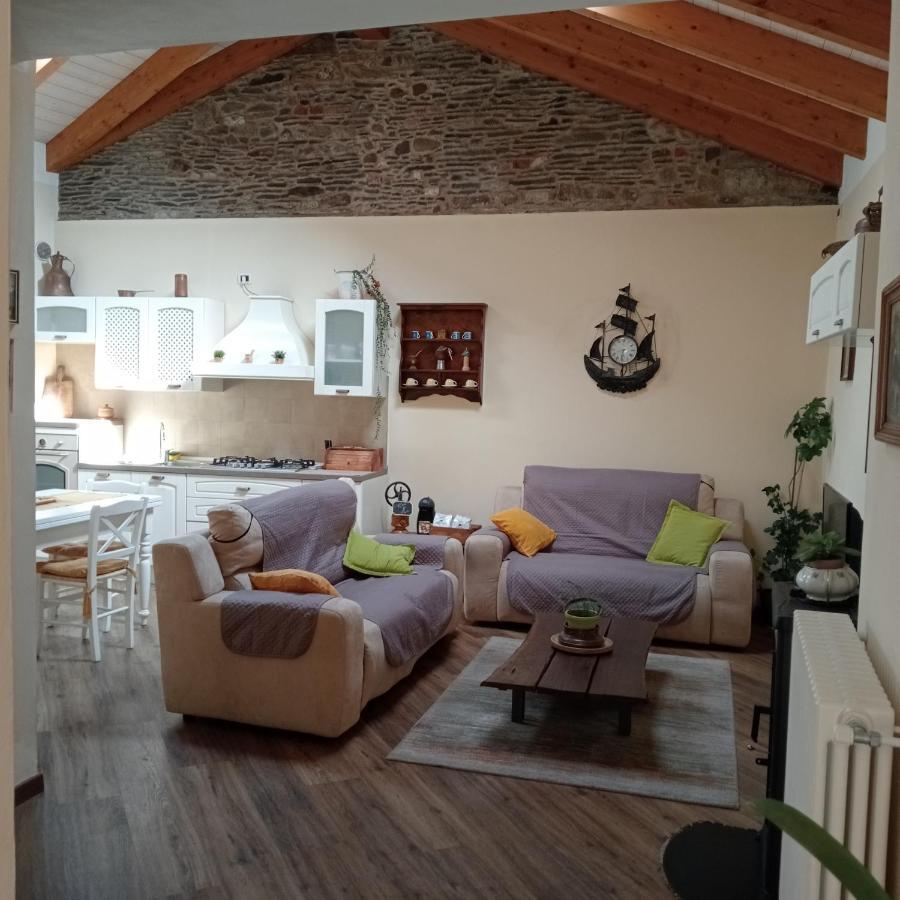 Villa Casa Di Dario Pettenasco Exterior foto